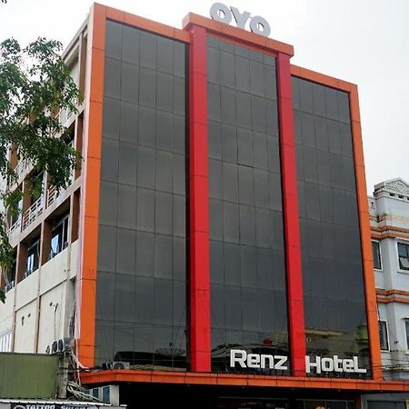 Ren'Z Hotel Pangkal Pinang Eksteriør bilde